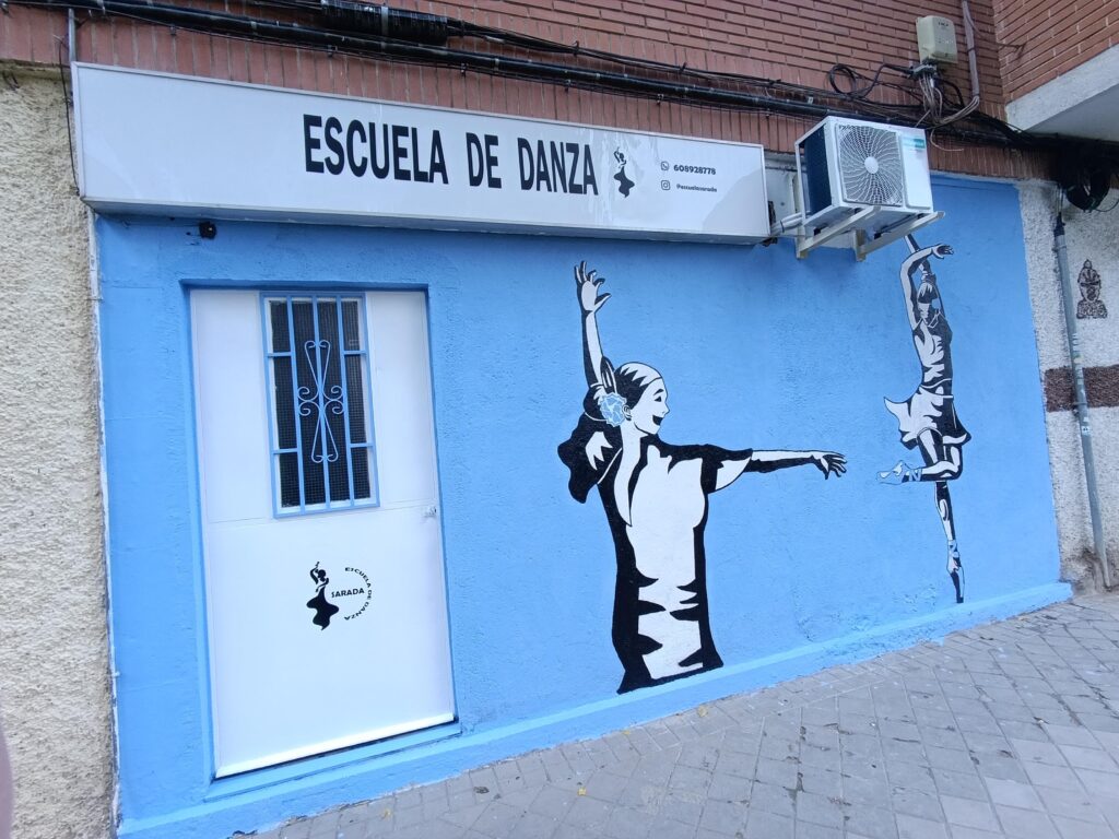 ESCUELA DE DANZA SARADA